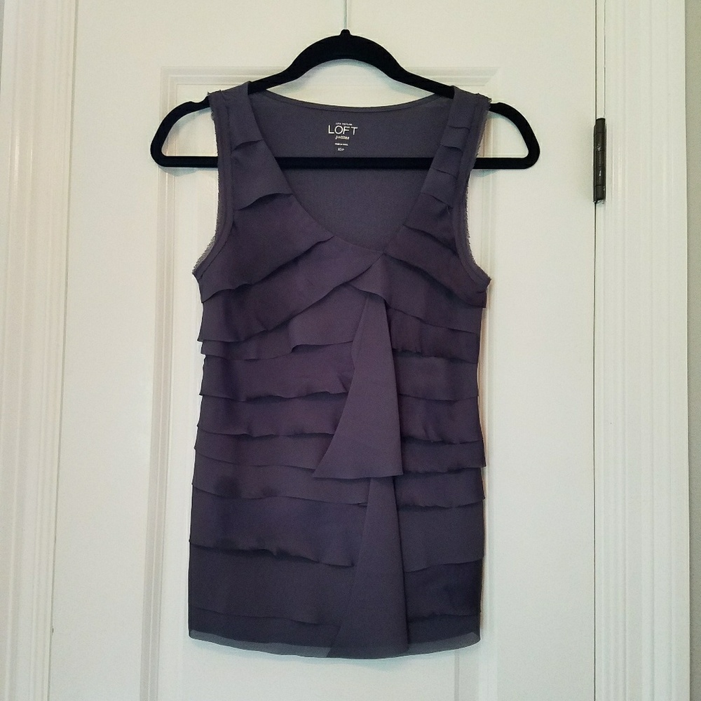 💟 LOFT Dressy Blouse - Picture 1 of 1